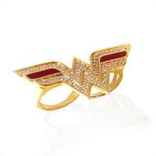 Illustration for article titled Noir Jewelry
